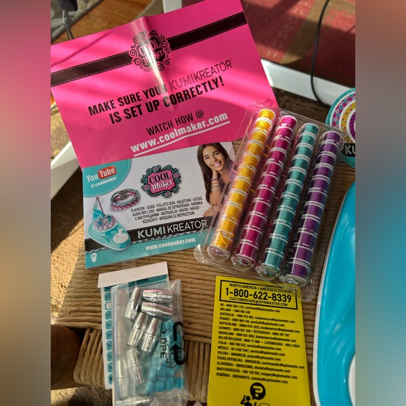 Cool Maker Kumi Creator Breakthrough Bracelet Maker. Never Used. Has all parts. - Picture 6 of 11